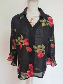 Camisa Mujer Negra Con Flores Rojas Manga 3/4 Talla Xl