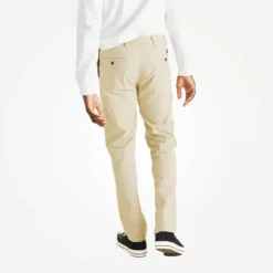 Pantalón Hombre Dockers® Alpha Icon Chino, Tapered Fit -Lee || Dockers Soldes Boutique D NQ NP 761671 MLM51824209643 102022 O
