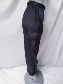 Pantalon Cargo Rompevientos Mujer Negro. La Segunda Bazar 12 Pantalon Cargo Rompevientos Mujer Negro. La Segunda Bazar -Lee || Dockers Soldes Boutique D NQ NP 783501 MLM49031962174 022022 O