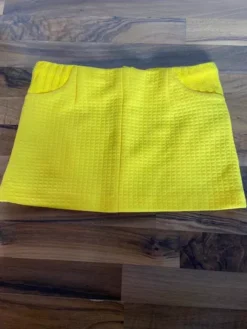 Mini Falda Amarilla Con Cierre Al Frente Marca Zara -Lee || Dockers Soldes Boutique D NQ NP 830002 MLM51156300175 082022 O