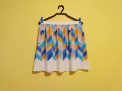 Falda Marca Everly Blanco Con Colores Talla Chica -Lee || Dockers Soldes Boutique D NQ NP 842263 MLM46942644959 082021 O